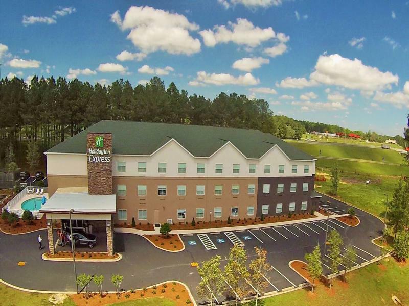 Holiday Inn Express Defuniak Springs By Ihg Exterior photo